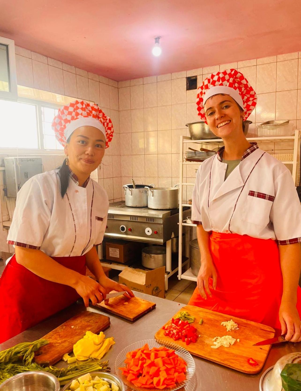 Tumar Guest House Naryn 外观 照片