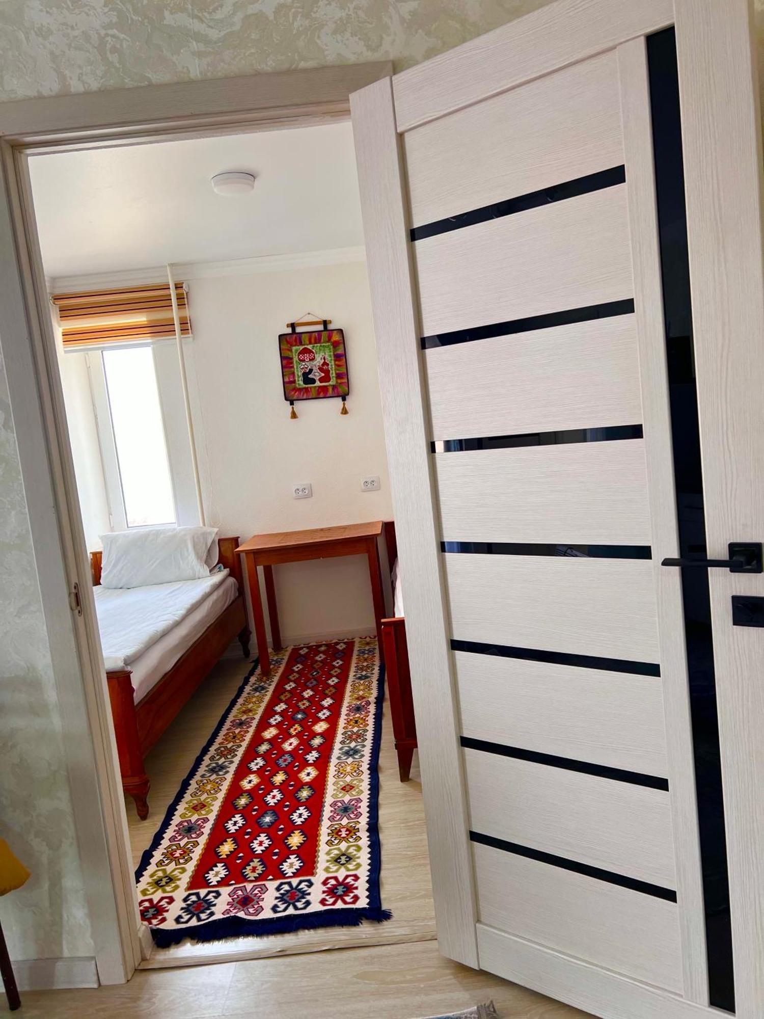 Tumar Guest House Naryn 外观 照片