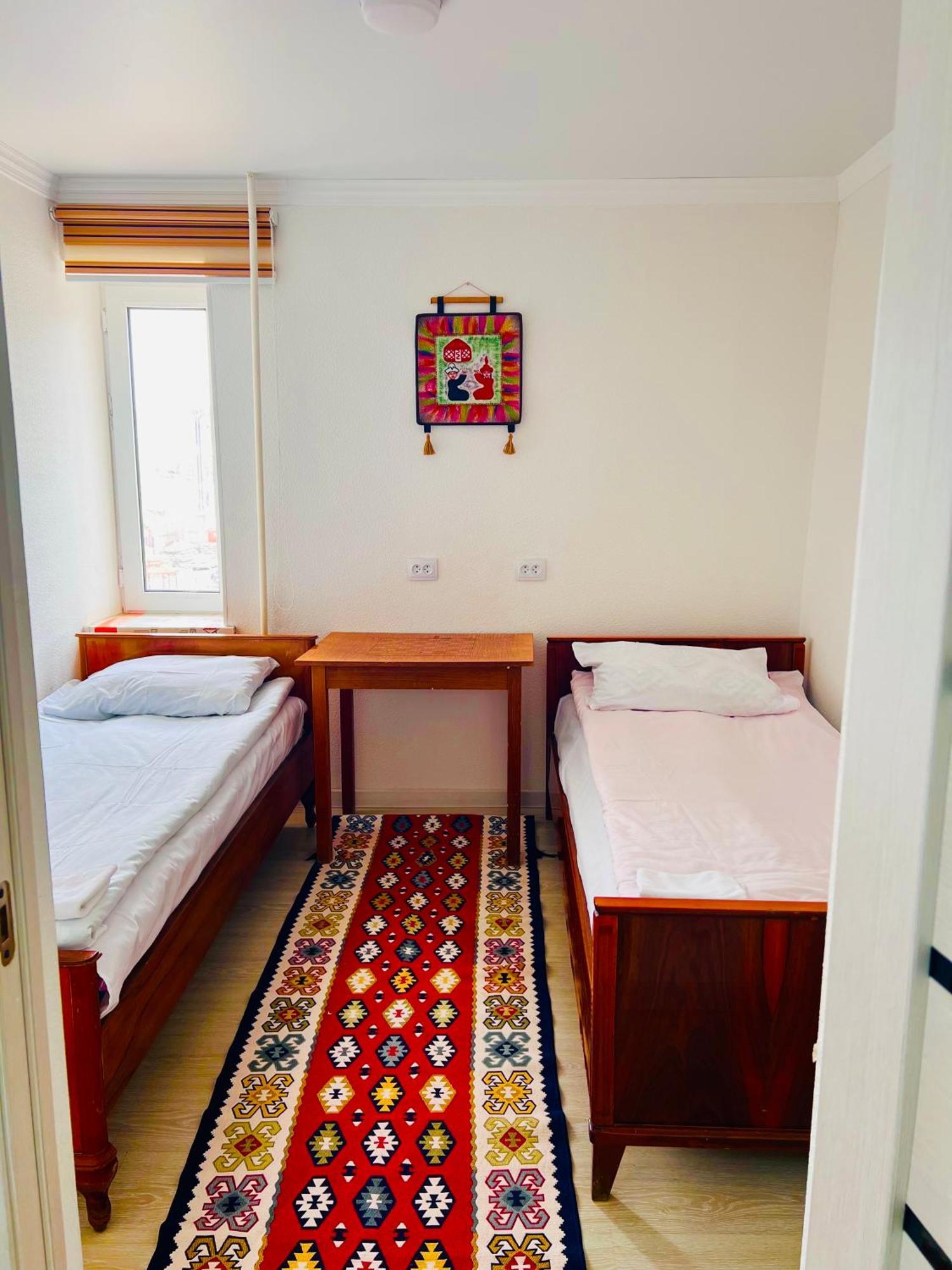 Tumar Guest House Naryn 外观 照片